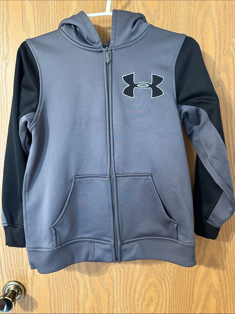 Under Armour Kids Gray & Black Full-Zip Hoodie with Logo